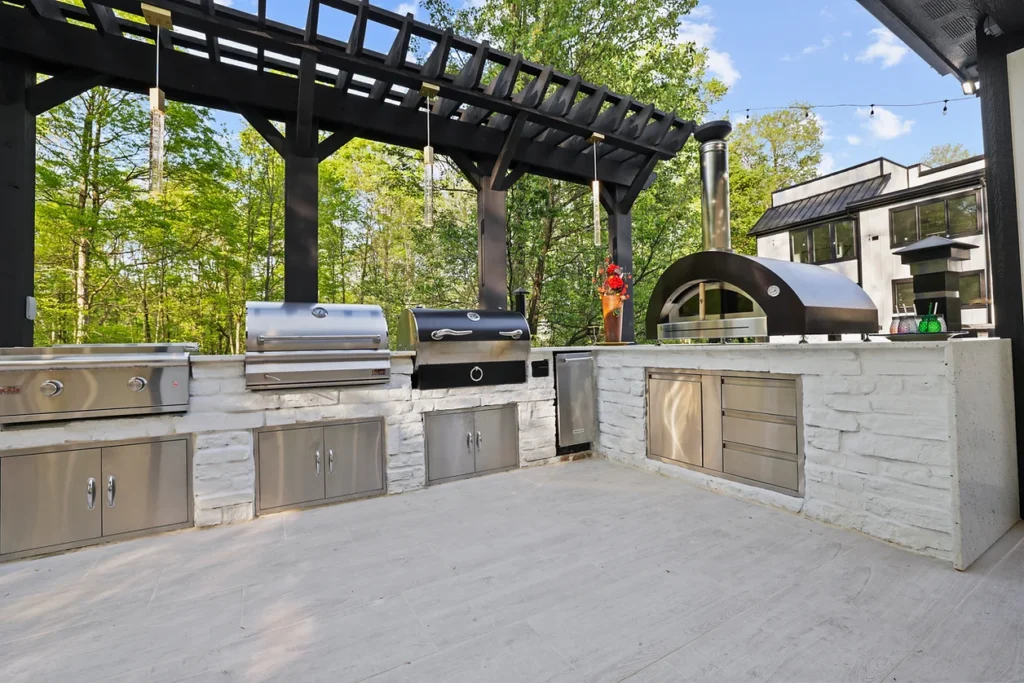 117da8_4137c4a393184767b47000cd2c87f20d~mv2 - Flores Landscapes