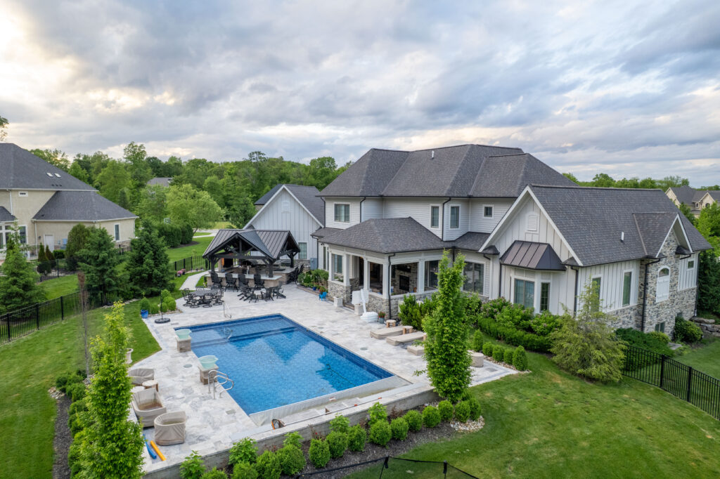 FloresLandscapesMalinowskiOutdoorLivingArea_5-15-25-20 - Flores Landscapes landscaping services Columbus Ohio